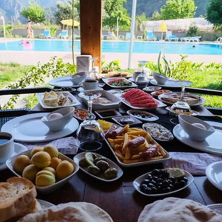 Apella Rum i privatbostad Çıralı