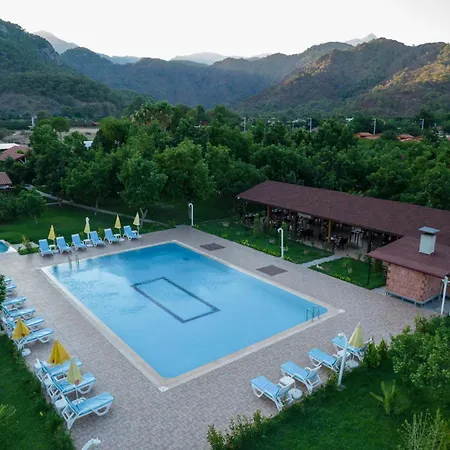 Apella Hotel Çıralı