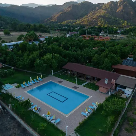 Apella Hotel Cirali