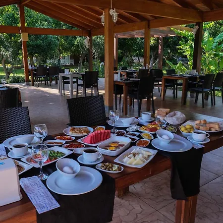 Apella Privat bolig Çıralı